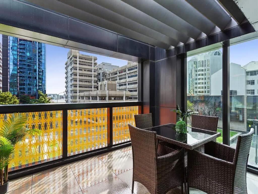 Two Bedroom Apartment - Large Balcony Central Auckland Exterior photo
